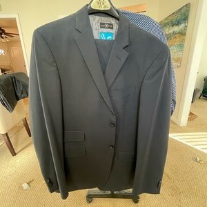 Marc Ecko men’s suit jacket and pants